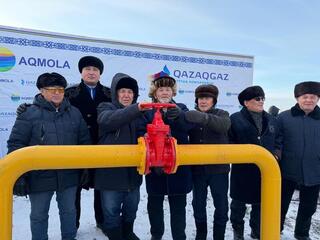 100 км газовых сетей: Караоткель Целиноградского района подключили к голубому топливу раньше срока 100 км газовых сетей: Караоткель Целиноградского района подключили к голубому топливу раньше срока