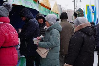 200 тонн продуктов по доступным ценам: в Кокшетау прошла областная ярмарка 200 тонн продуктов по доступным ценам: в Кокшетау прошла областная ярмарка