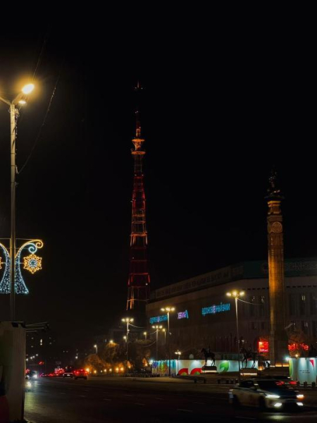 В Алматы ко Дню Независимости обновили подсветку телебашни В Алматы ко Дню Независимости обновили подсветку телебашни