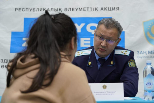 Правовая грамотность: в столице прошла акция &laquo;Народный юрист&raquo;