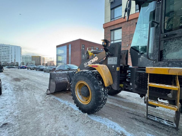 Сильный снегопад: коммунальные службы Астаны усилили работу Сильный снегопад: коммунальные службы Астаны усилили работу