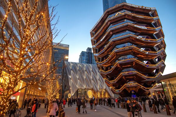 От "Хан-Шатыра" в Астане до "Тонкого дома" в Лондоне: самые необычные здания мира фото