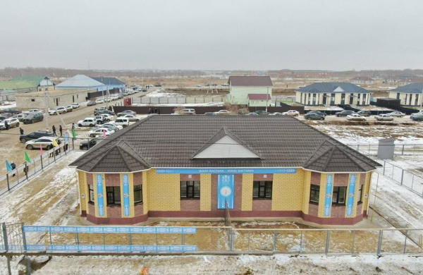 В Казалинском районе очередникам вручили ключи от жилья