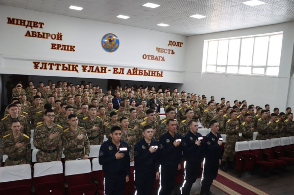 Торжественные проводы в Национальной гвардии: столичные солдаты возвращаются домой