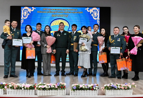 &laquo;Благодарю за службу!&raquo;: в Конаевском гарнизоне чествовали лучших