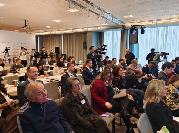 ЕАБР представил макропрогноз на 2026–2028 годы ЕАБР представил макропрогноз на 2026–2028 годы