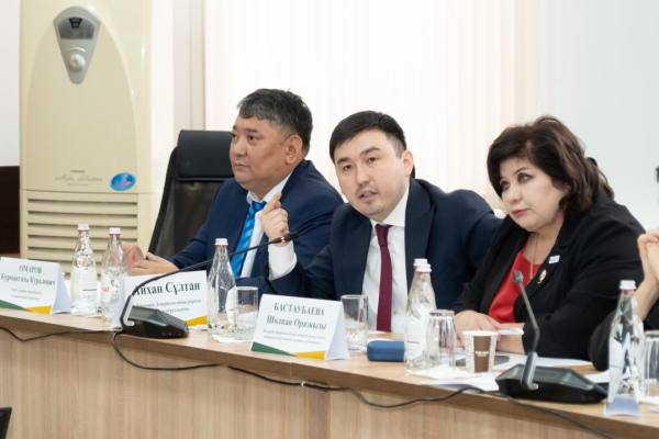 От селекции до урожая: Казахстан снижает зависимость от импорта семян От селекции до урожая: Казахстан снижает зависимость от импорта семян