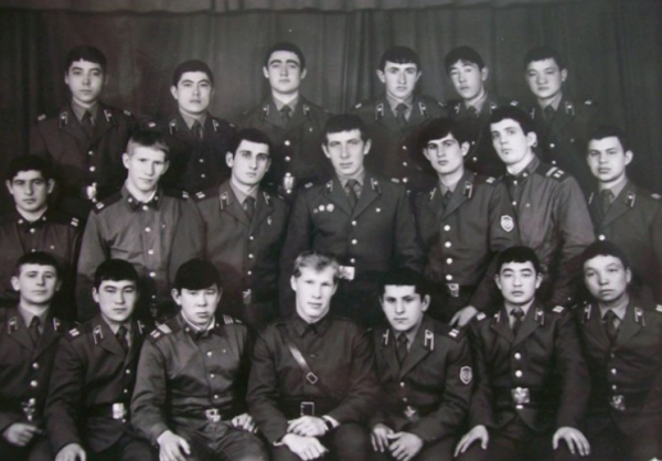 Служба –дело непростое Служба –дело непростое