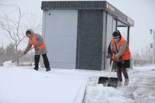 В ТУРКЕСТАНСКОЙ ОБЛАСТИ УСИЛЕНЫ МЕРЫ ПО ОБЕСПЕЧЕНИЮ БЕЗОПАСНОСТИ НА ДОРОГАХ В ЗИМНИЙ ПЕРИОД