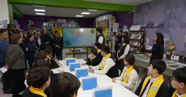 &laquo;Закон и порядок&raquo;: в столичной школе прошла правовая акция