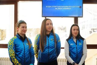 Аким области Марат Ахметжанов встретился с участницами Олимпийских игр Аким области Марат Ахметжанов встретился с участницами Олимпийских игр