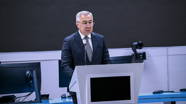 Премьер раскритиковал работу с инвесторами: кто тормозит проекты в Казахстане Премьер раскритиковал работу с инвесторами: кто тормозит проекты в Казахстане