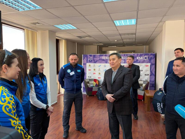 Аким области Марат Ахметжанов встретился с участницами Олимпийских игр Аким области Марат Ахметжанов встретился с участницами Олимпийских игр