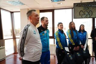 Аким области Марат Ахметжанов встретился с участницами Олимпийских игр Аким области Марат Ахметжанов встретился с участницами Олимпийских игр