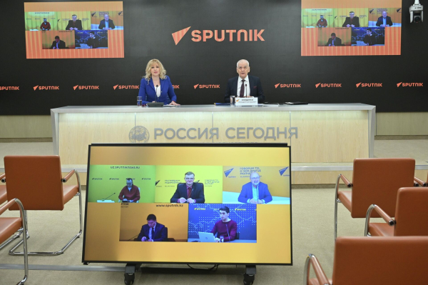 Оснований для пандемии вируса Нипах нет – академик Онищенко Оснований для пандемии вируса Нипах нет – академик Онищенко