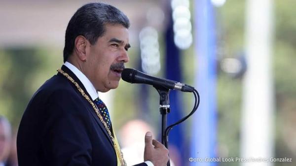 Николаса Мадуро захватили и вывезли из страны – Трамп
Николаса Мадуро захватили и вывезли из страны – Трамп