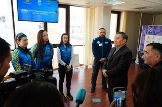 Аким области Марат Ахметжанов встретился с участницами Олимпийских игр Аким области Марат Ахметжанов встретился с участницами Олимпийских игр