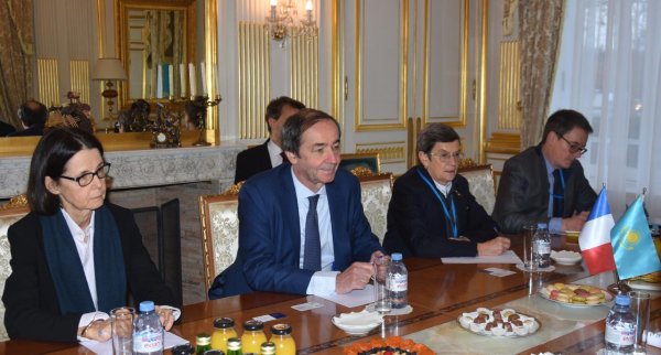 Почему Франция стала площадкой для переговоров в сфере атомной энергетики Почему Франция стала площадкой для переговоров в сфере атомной энергетики