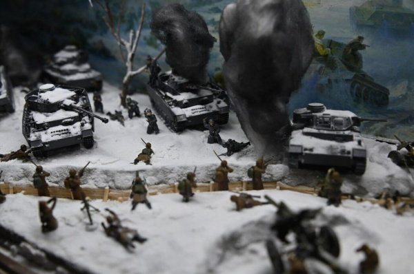 Масштабные исторические битвы в мини-форматах воссоздают солдаты Карагандинского гарнизона Масштабные исторические битвы в мини-форматах воссоздают солдаты Карагандинского гарнизона