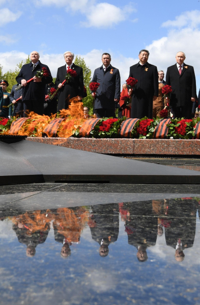 20 зарубежных поездок в 15 стран совершил Токаев в 2025 году 