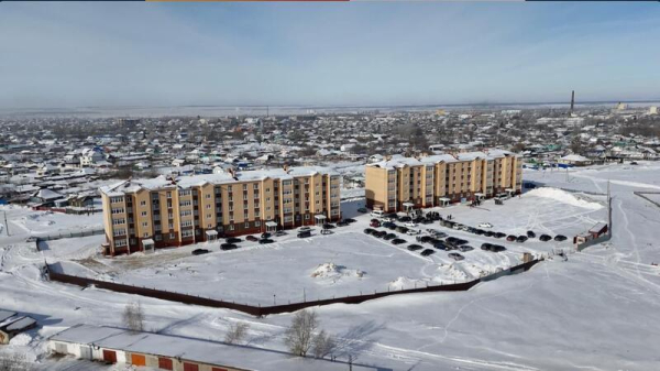 Ключи от новых квартир вручили жителям г. Макинска Ключи от новых квартир вручили жителям г. Макинска