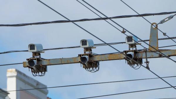 Телефон за рулём и непристёгнутый ремень: что начнут фиксировать камеры на дорогах Казахстана с 12 марта
Телефон за рулём и непристёгнутый ремень: что начнут фиксировать камеры на дорогах Казахстана с 12 марта