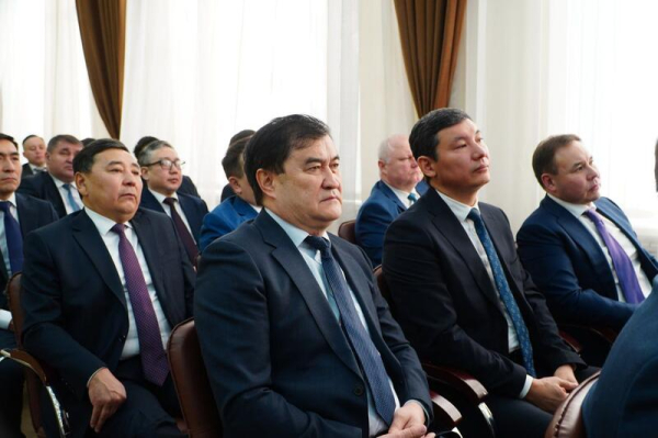 Экономика области: уверенный рост ВРП и доходов Экономика области: уверенный рост ВРП и доходов