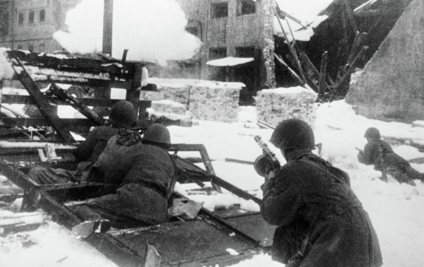 83 года со дня разгрома немецко-фашистских войск под Сталинградом 83 года со дня разгрома немецко-фашистских войск под Сталинградом