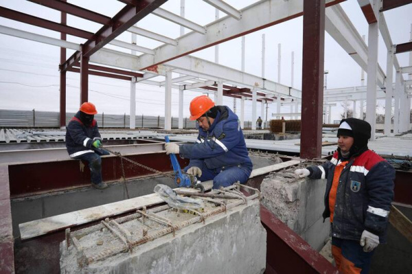 Нурдаулет Килыбай ознакомился с ходом строительства вокзала в Мунайлинском районе