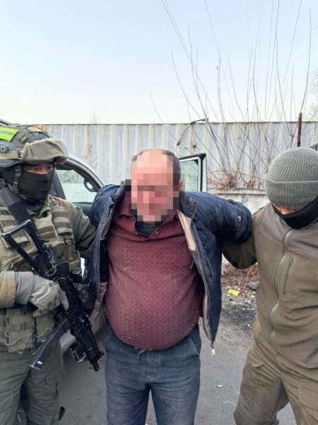 Задержание с наркотиками: КНБ провёл спецоперацию в Алматы Задержание с наркотиками: КНБ провёл спецоперацию в Алматы