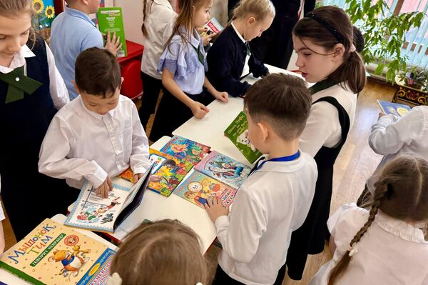 В Международный день книгодарения Русский дом провел акции в Астане и Усть-Каменогорске 