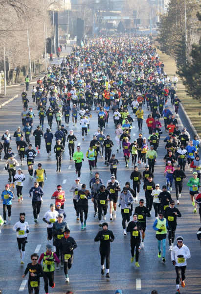 2500 спортсменов из 22 стран: в Алматы открыли беговой сезон
2500 спортсменов из 22 стран: в Алматы открыли беговой сезон