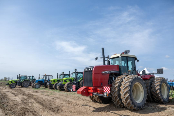 Аграрный рывок Жетісу: как регион наращивает посевы и готовится к большому урожаю Аграрный рывок Жетісу: как регион наращивает посевы и готовится к большому урожаю