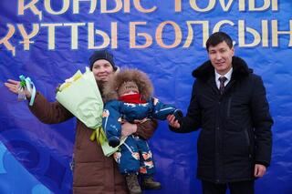 В Акмолинской области социально уязвимым категориям граждан вручены ключи от новых квартир