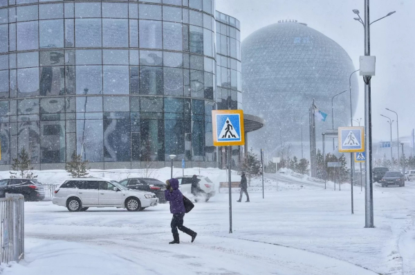 Контраст в 30 градусов: какая погода ждет Астану, Алматы и Шымкент 15-17 февраля