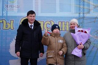 В Акмолинской области социально уязвимым категориям граждан вручены ключи от новых квартир