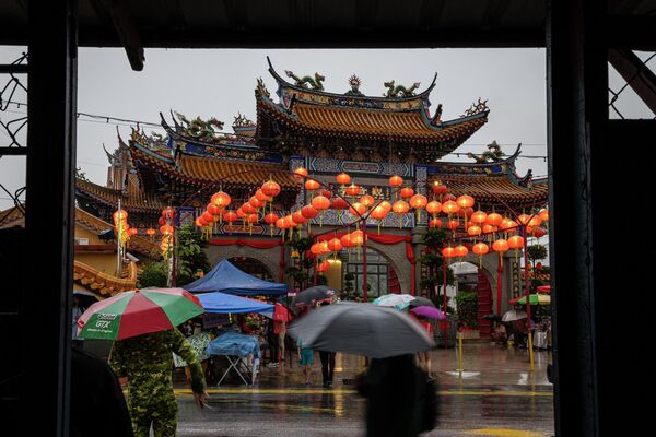 Год Лошади по лунному календарю наступил в мире - яркие фото из разных стран