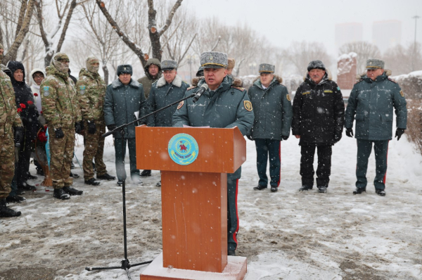 В Астане почтили память воинов батальона с таджикско-афганской границы В Астане почтили память воинов батальона с таджикско-афганской границы