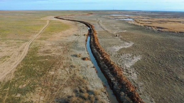 Канал спустя 40 лет: как в Жамбылской области решают проблему воды Канал спустя 40 лет: как в Жамбылской области решают проблему воды