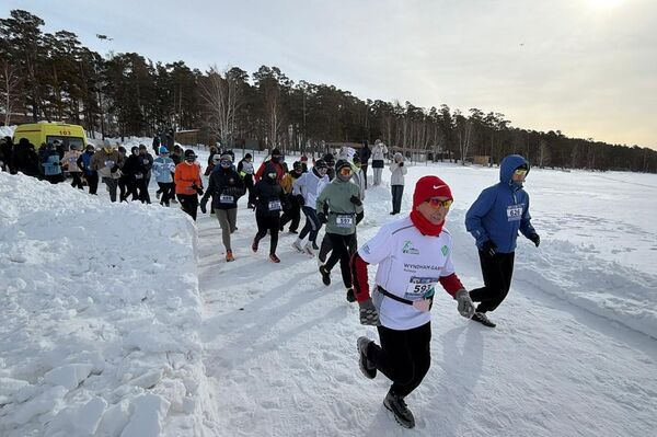 Международный забег на льду прошел на курорте Бурабай