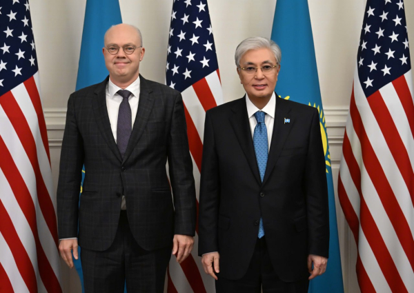 
Президент провёл встречи с руководством Boeing, Mars и Ashmore Group
