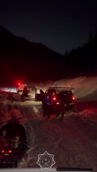 Фонарик стал шансом на жизнь в горах Алматы