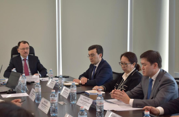 Казахстан укрепляет нормативную базу атомной энергетики Казахстан укрепляет нормативную базу атомной энергетики