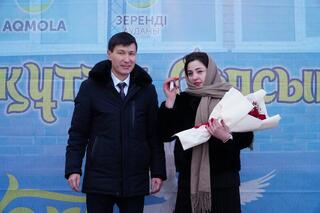 В Акмолинской области социально уязвимым категориям граждан вручены ключи от новых квартир