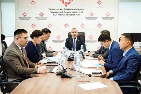 Почему гражданский сектор становится важным участником реформ в Казахстане