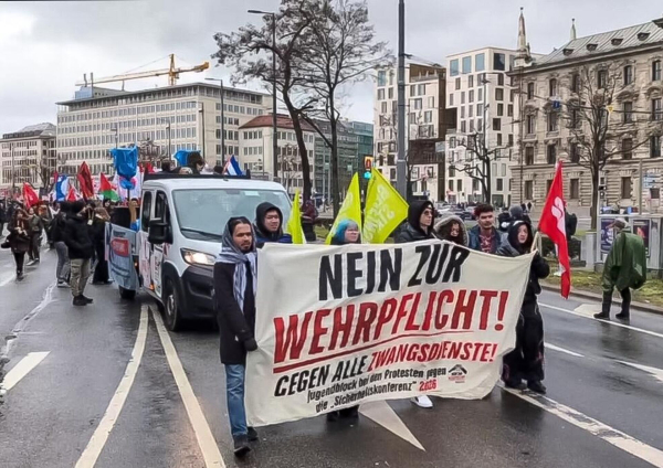 Жители Мюнхена вышли на протест против поставок оружия Украине