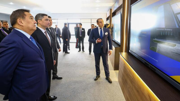 Развитие инфраструктуры для привлечения инвестиций: Олжас Бектенов ознакомился с проектами индустриальной зоны Акмолинской области