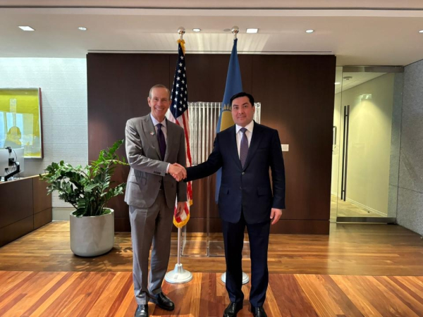 Казахстан и Chevron увеличат добычу на Карачаганаке