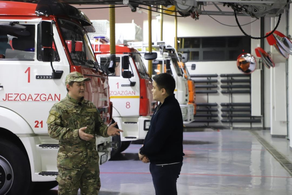 Эксперимент на дорогах: как водители реагируют на пожарные машины