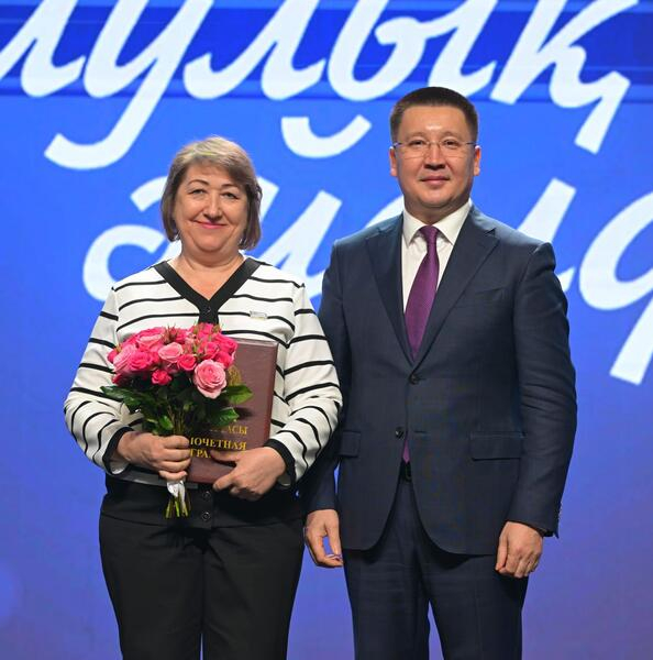 Женщин Павлодарской области наградили в канун 8 Марта